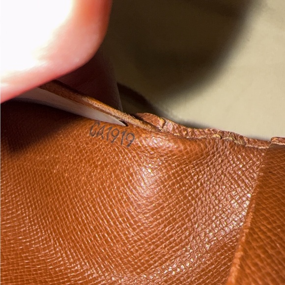 Louis Vuitton Monogram Card Holder Authentic Preloved Vintage with COA CA1919 - Picture 7 of 11